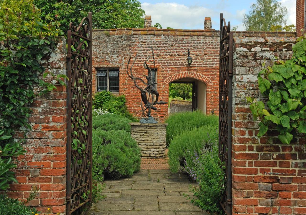 Crows Hall Debenham Εξωτερικό φωτογραφία